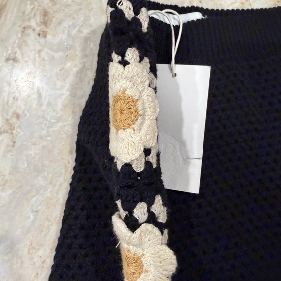 Crocheted Zara shorts - Picture 2 of 6